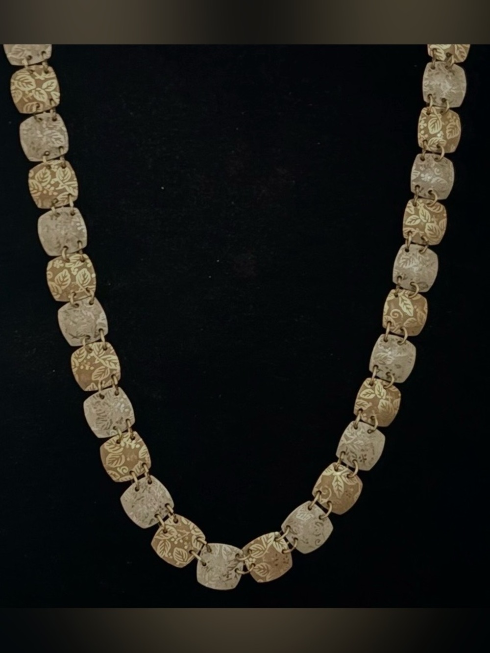 Vintage Holly Yashi Two Tone Panel Link Collar Necklace Etched Floral Leaf 16”